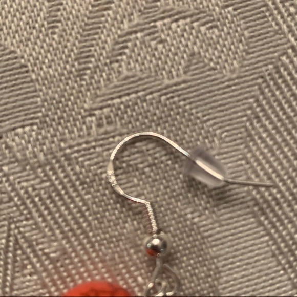 Skull earrings on Sterling Silver Hooks, decorative pouch included - Picture 9 of 9